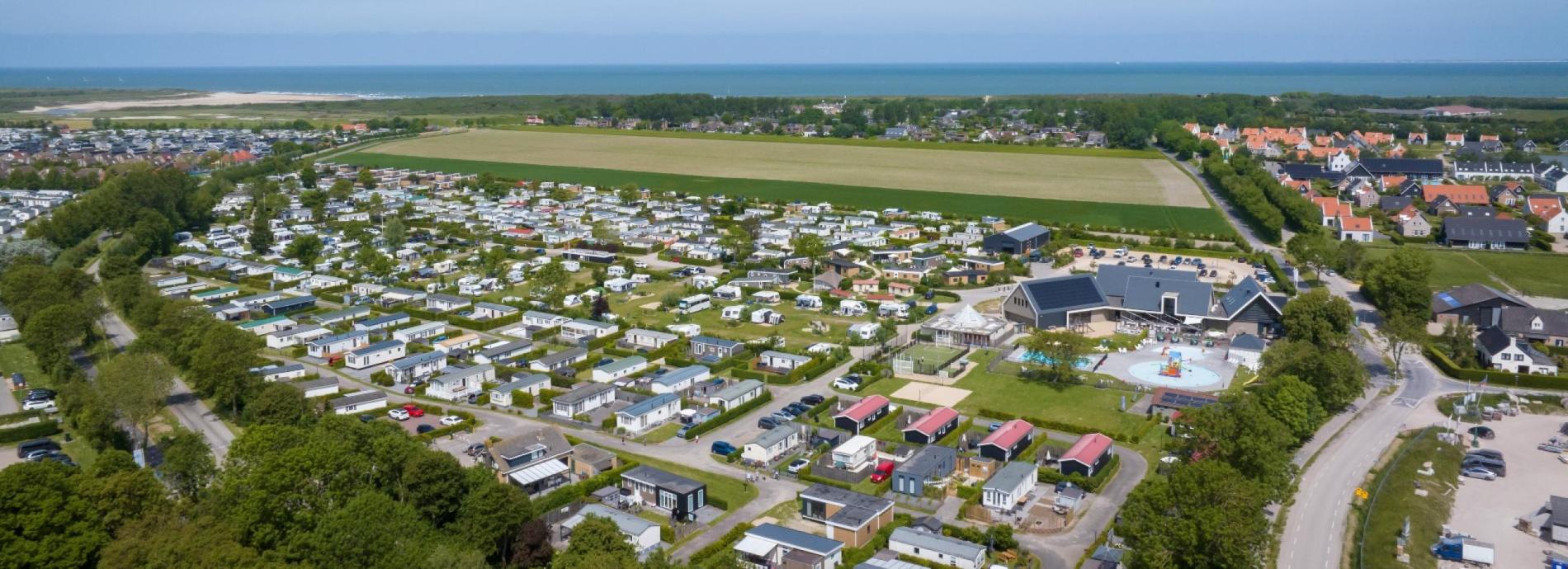 Luchtfoto-hele-camping